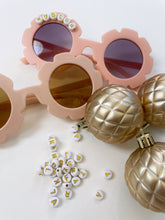 Load image into Gallery viewer, Personalized Flower Sunglasses