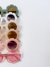 Load image into Gallery viewer, Personalized Flower Sunglasses